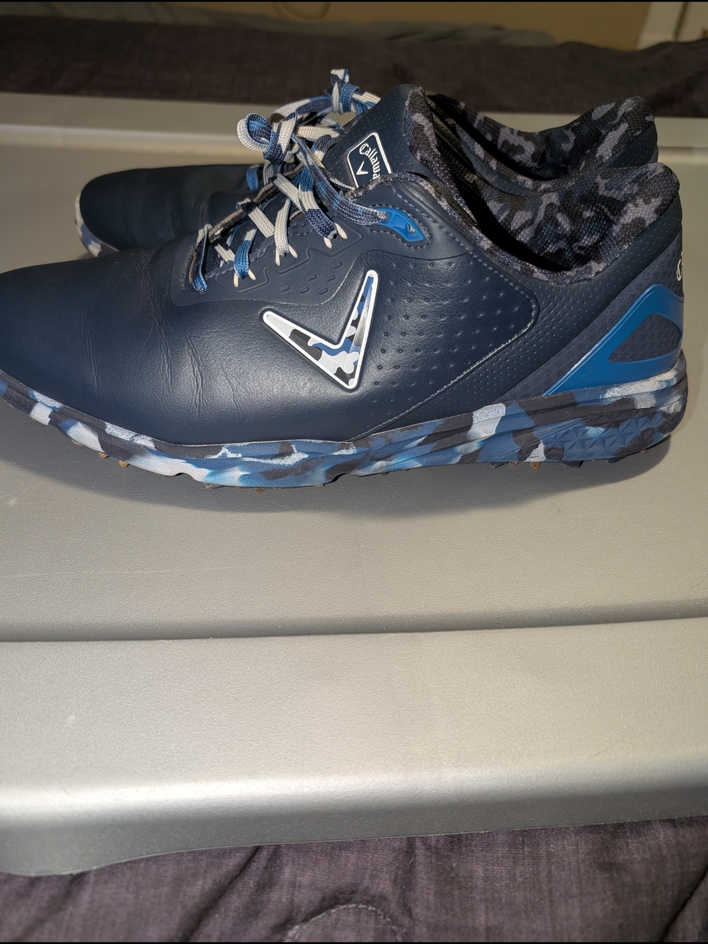 Callaway Men's Navy Blue Golf Shoes with Camouflage Accents